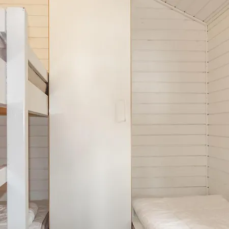 בית נופש Lovely In With Wifi נקסו