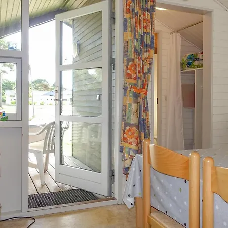 בית נופש Lovely In With Wifi